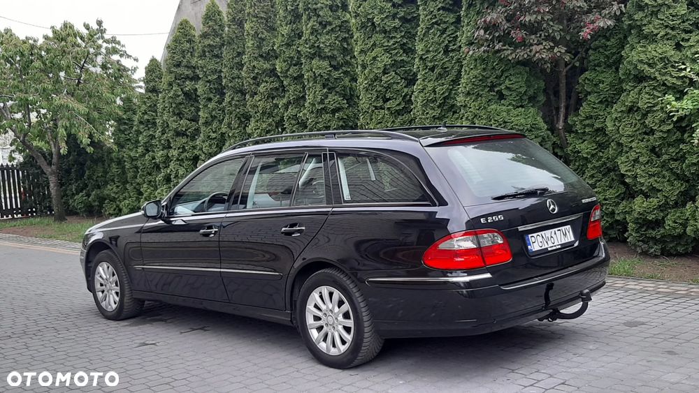 Mercedes-Benz Klasa E 200 Kompressor Automatik Elegance - 11