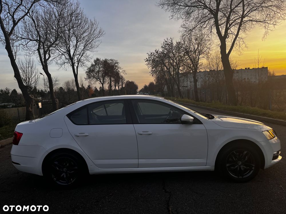 Skoda Octavia 1.4 TSI Active - 5