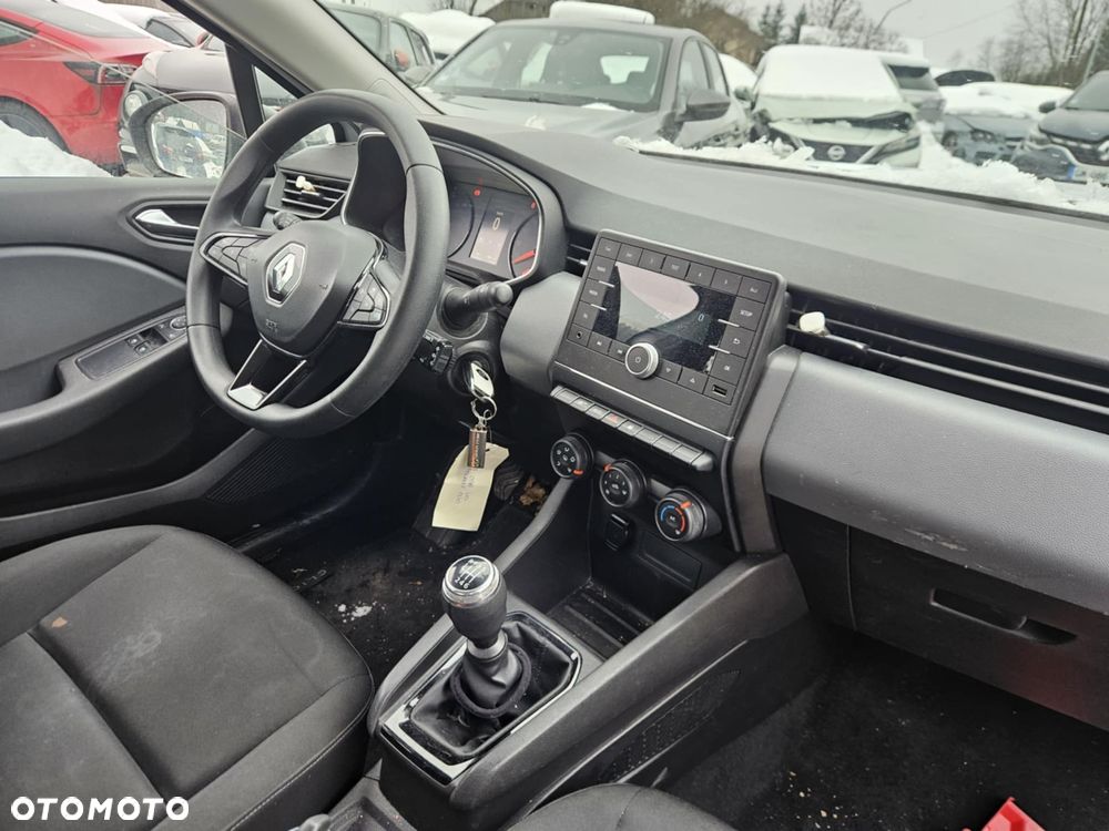 Renault Clio BLUE dCi 85 EXPERIENCE - 4