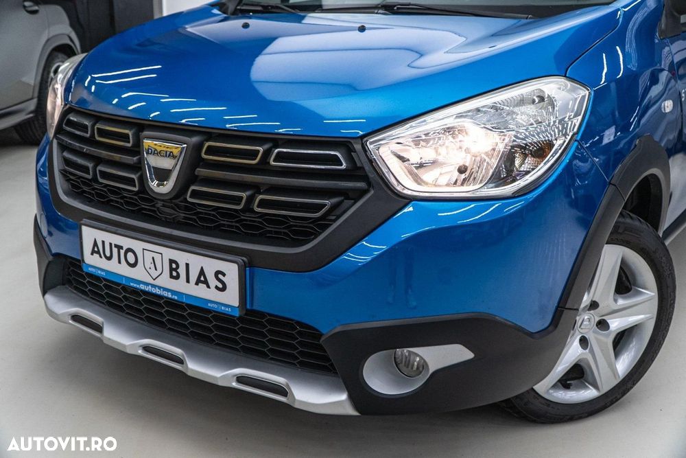 Dacia Lodgy 1.5 dCi Stepway - 10