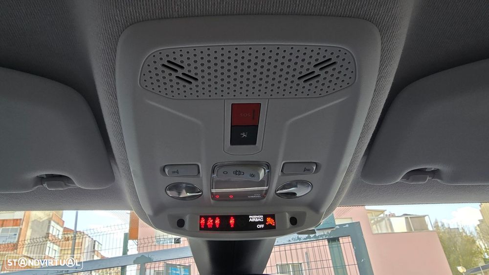 Peugeot e-208 50 kWh Active - 12