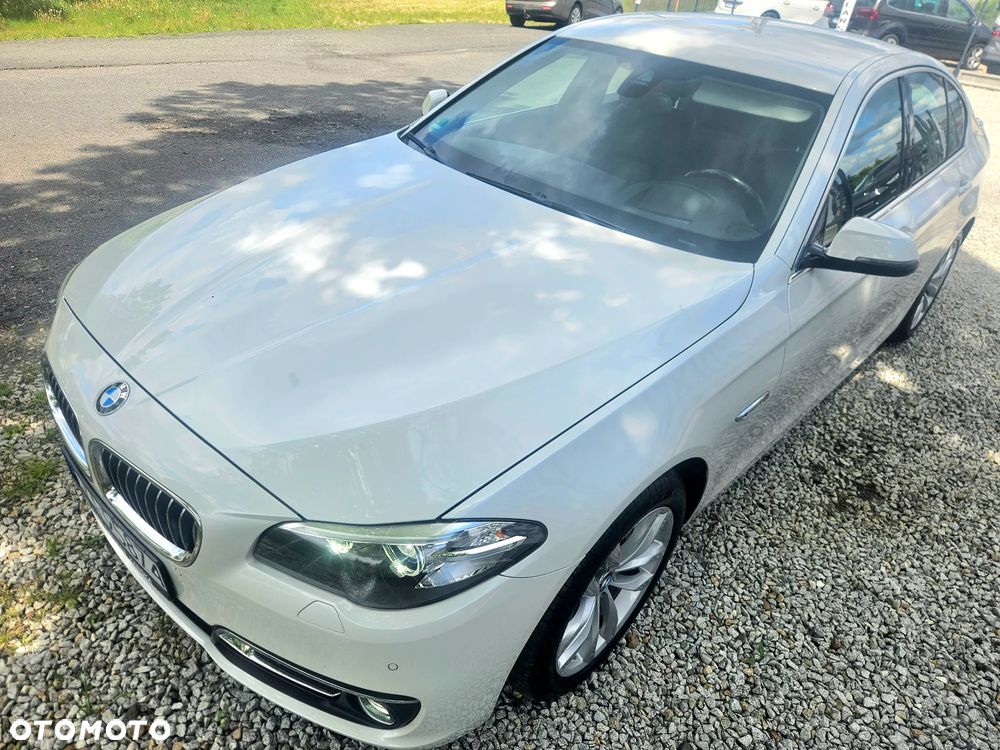 BMW Seria 5 520d Luxury Line - 14
