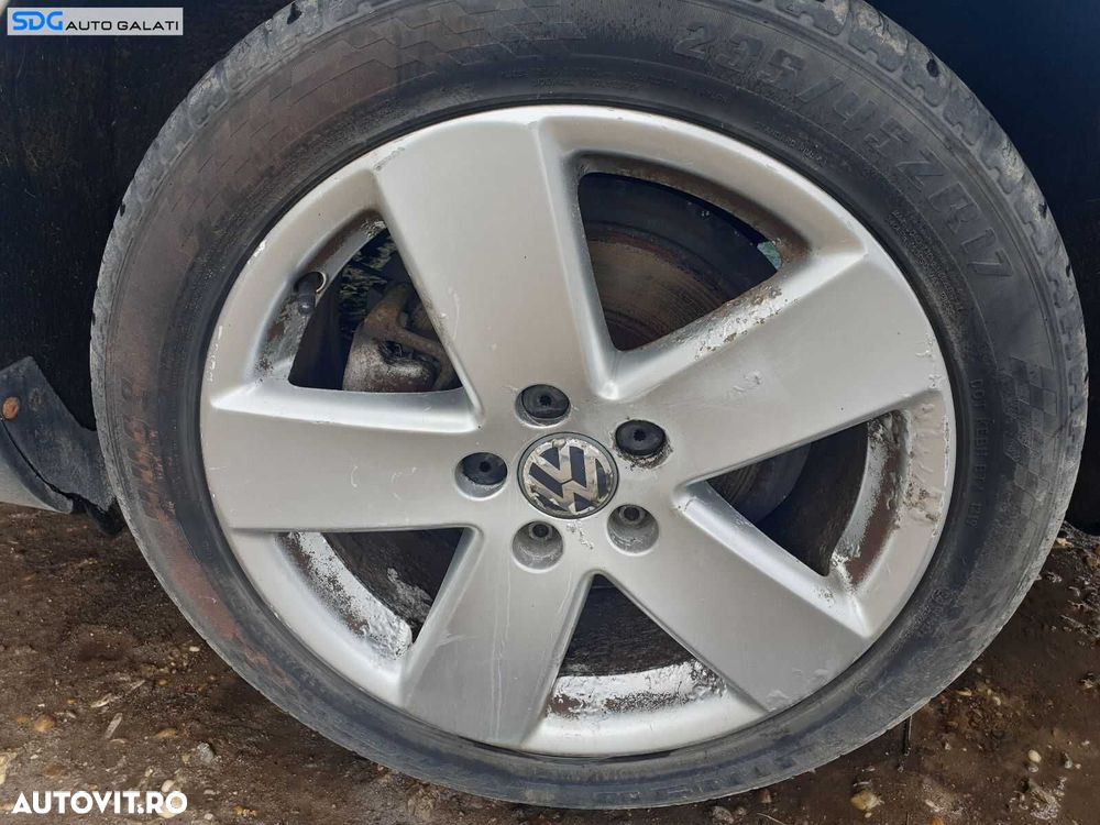 Set 4 Jante Roti Aliaj 235 45 17 R17 5x112 Volkswagen Golf 6 2008 - 2014 [0414] - 5