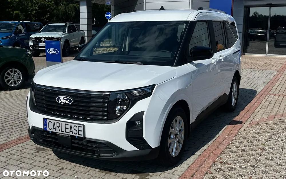 Ford Tourneo Courier 1.0 EcoBoost Titanium - 2