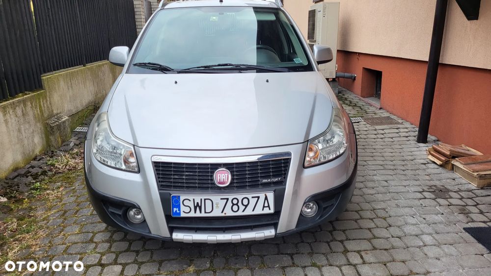 Fiat Sedici 1.9 Multijet 4x4 Dynamic - 29