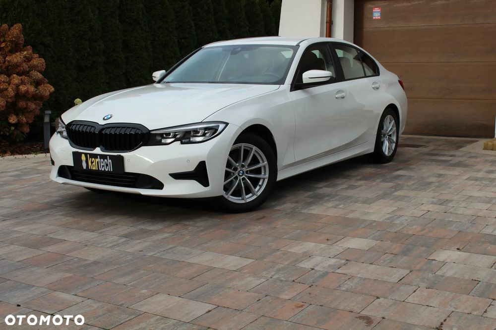 BMW Seria 3 318i Advantage sport - 6