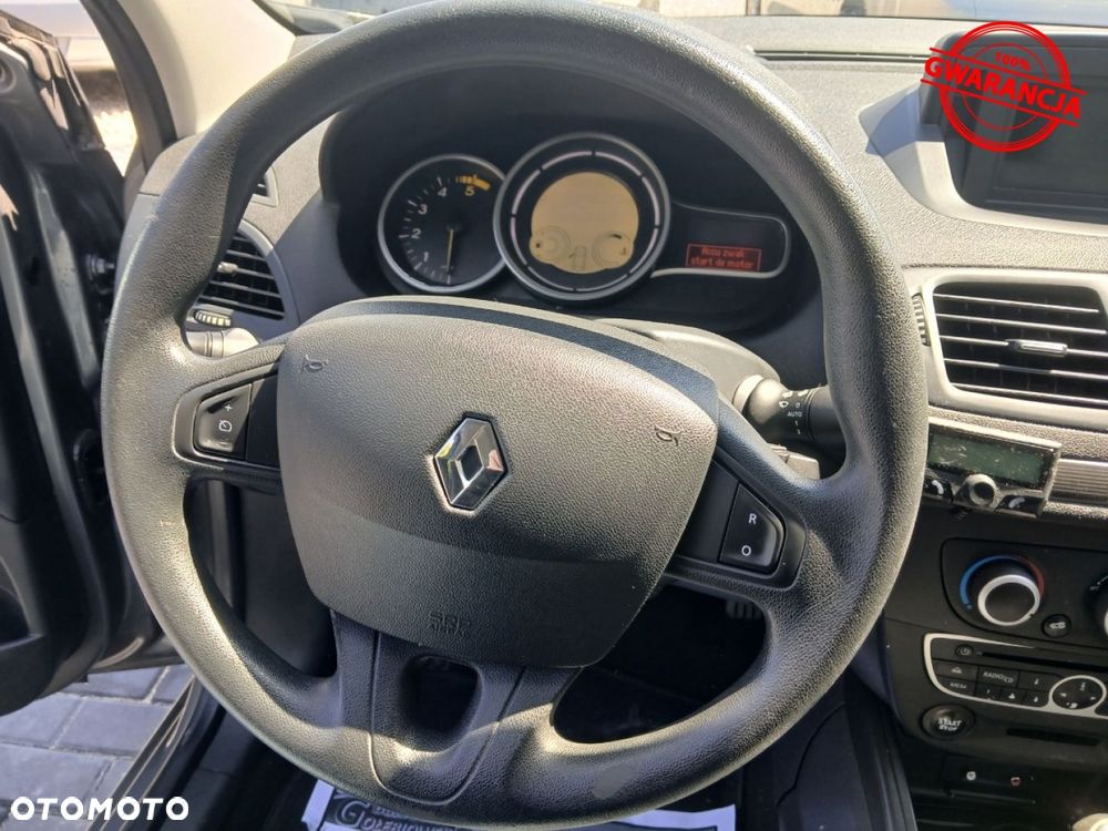 Renault Megane dCi 90 FAP Paris - 19