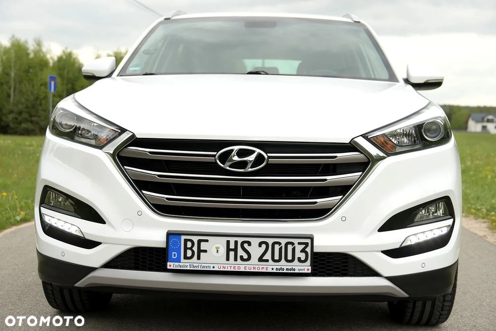 Hyundai Tucson 1.6 GDi 2WD Select - 12