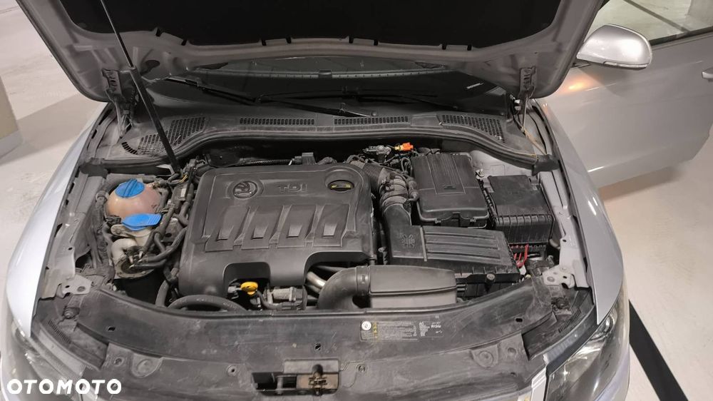 Skoda Superb 2.0 TDI Active - 9