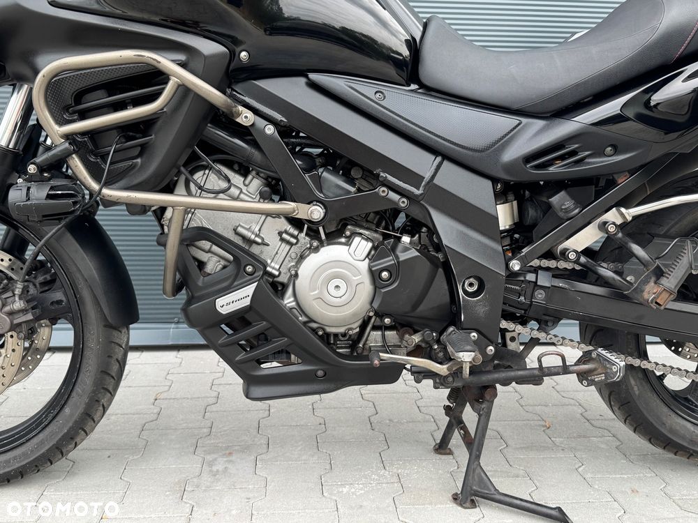 Suzuki V-STROM - 20