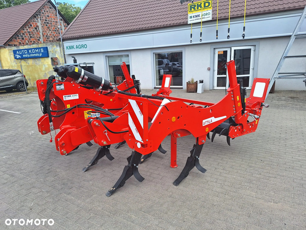 Maschio Pług Dłutowy ATTILA 300/7 Maschio Gaspardo