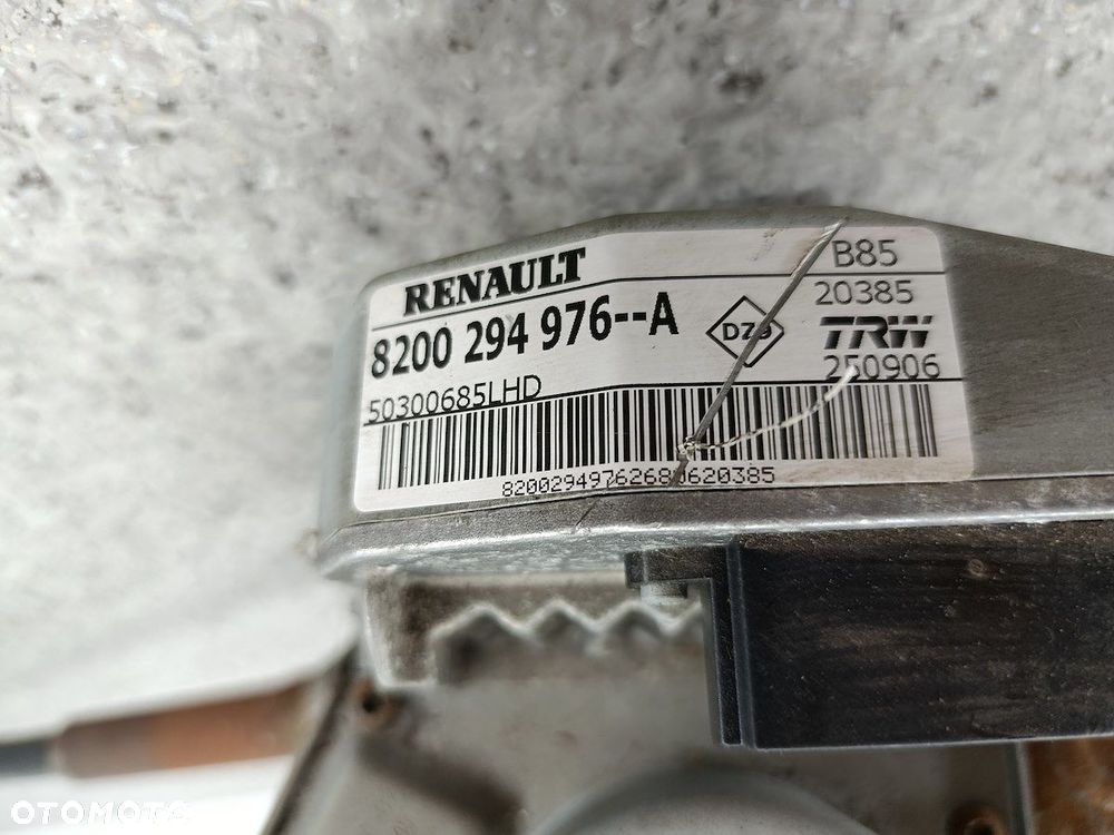 WSPOMAGANIE ELEKTRYCZNE RENAULT CLIO III 8200294976 8200297604 50300685 TRW - 3