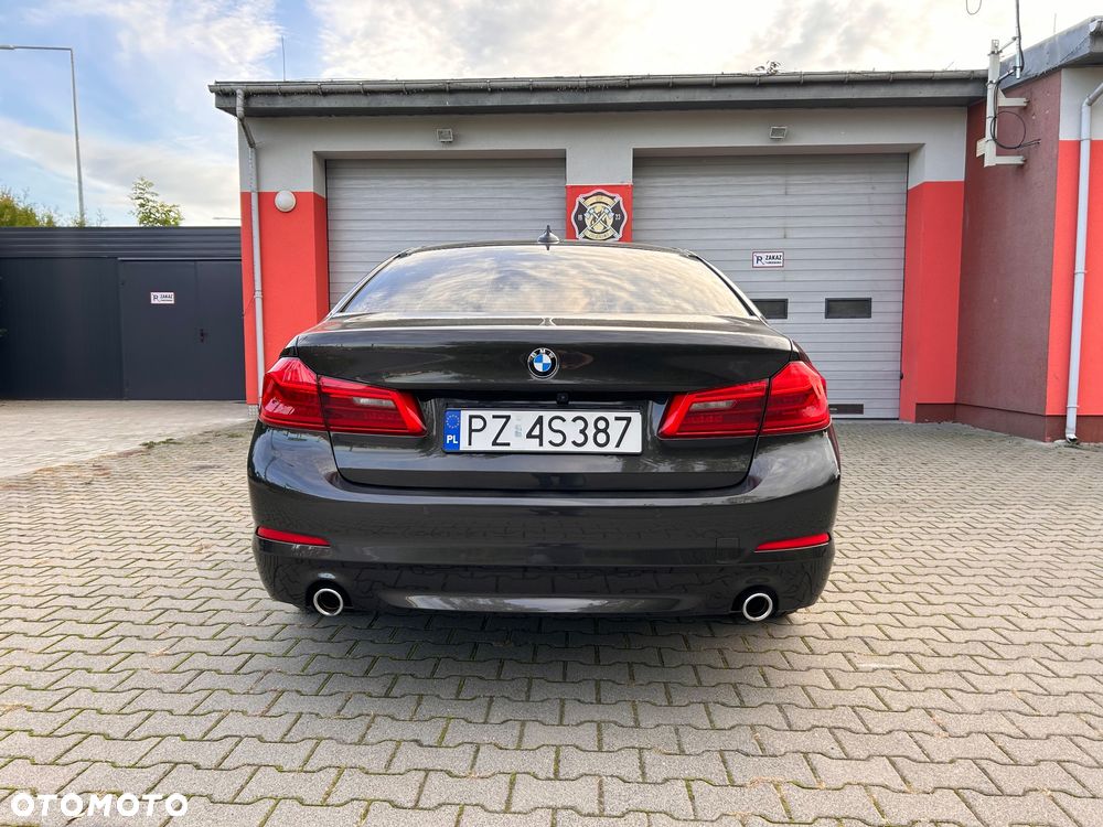 BMW Seria 5 520d xDrive Business Edition sport - 9