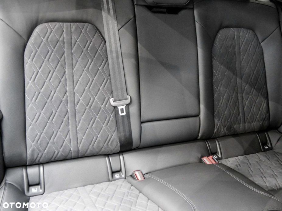 Audi A6 Avant 40 TDI mHEV Quattro S Line S tronic - 14