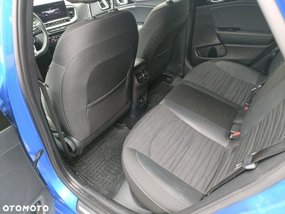 Kia ProCeed - 23