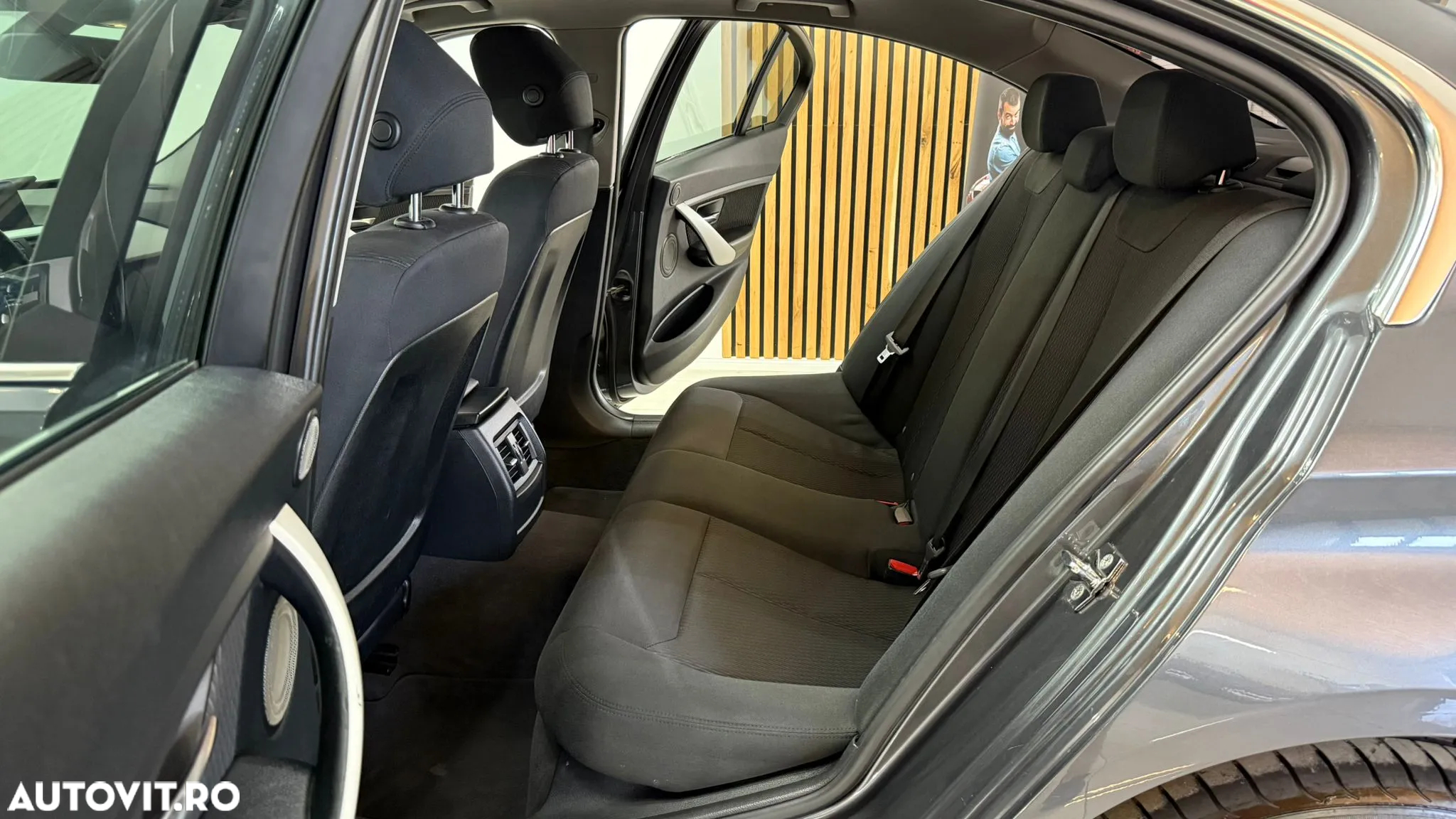 BMW Seria 3 - 17