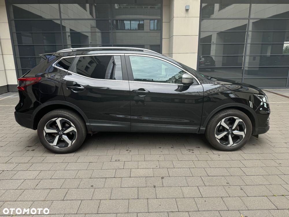 Nissan Qashqai 1.7 dCi 4x4 Tekna+ Xtronic - 3