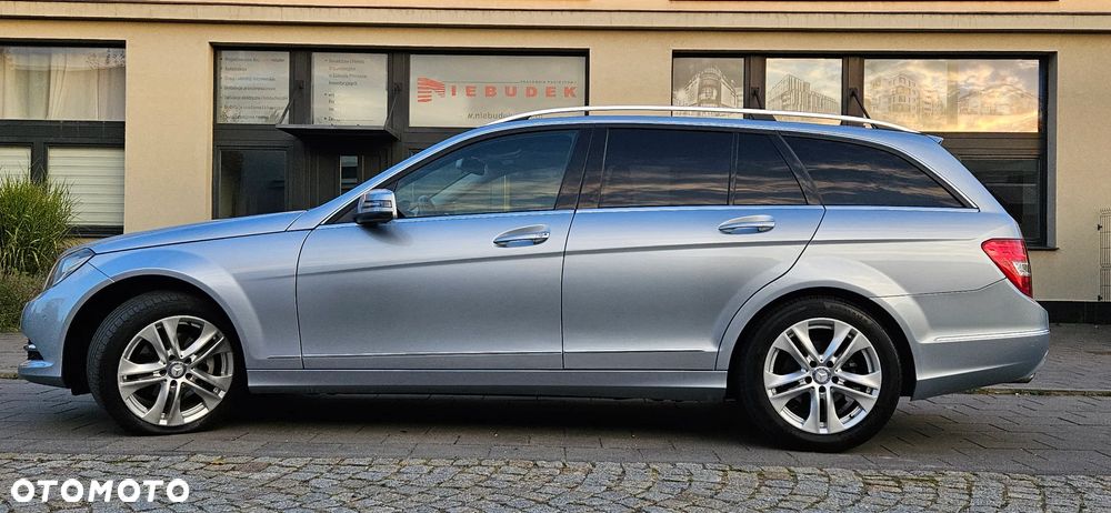 Mercedes-Benz Klasa C 180 T CDI DPF (BlueEFFICIENCY) Avantgarde - 30