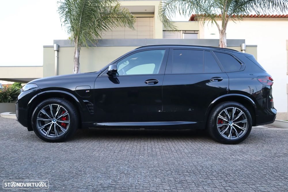 BMW X5 50 e xDrive Edição Desportiva M - 51