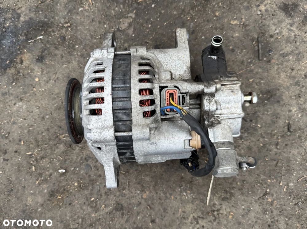 Alternator Nissan Atleon Cabstar 3.0 TD OE - 1