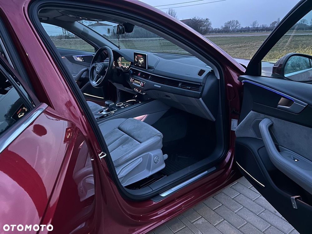 Audi A4 Avant 2.0 TDI S tronic - 17