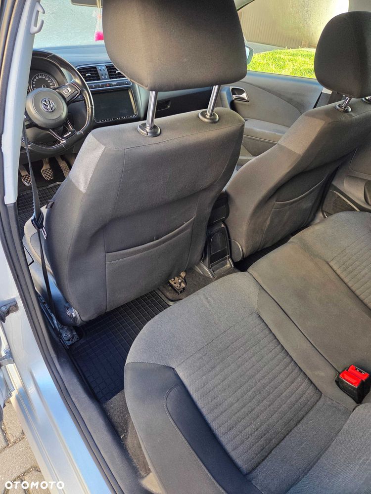 Volkswagen Polo - 7
