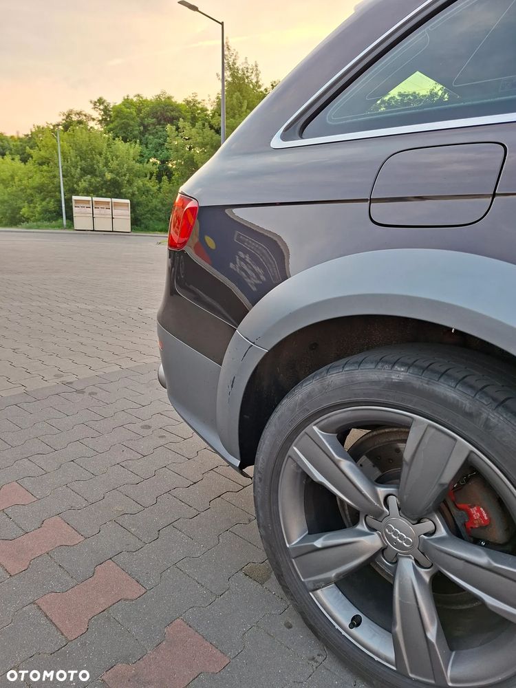 Audi A4 Allroad 2.0 TFSI Quattro S tronic - 9