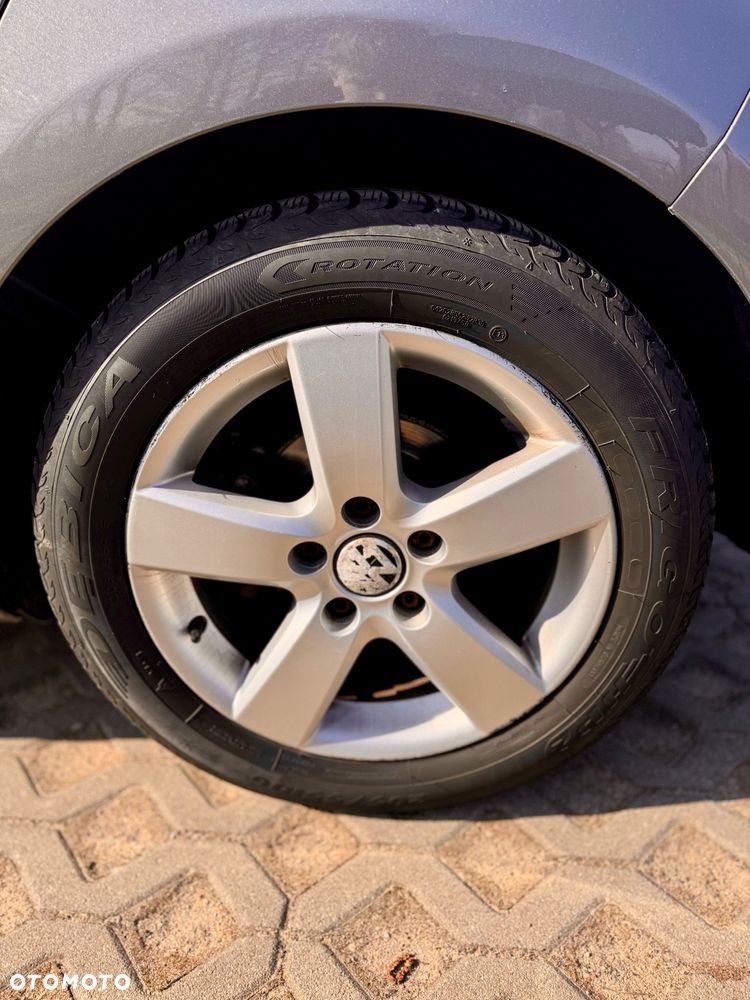 Volkswagen Golf 1.6 TDI BlueMot Comfortline - 12