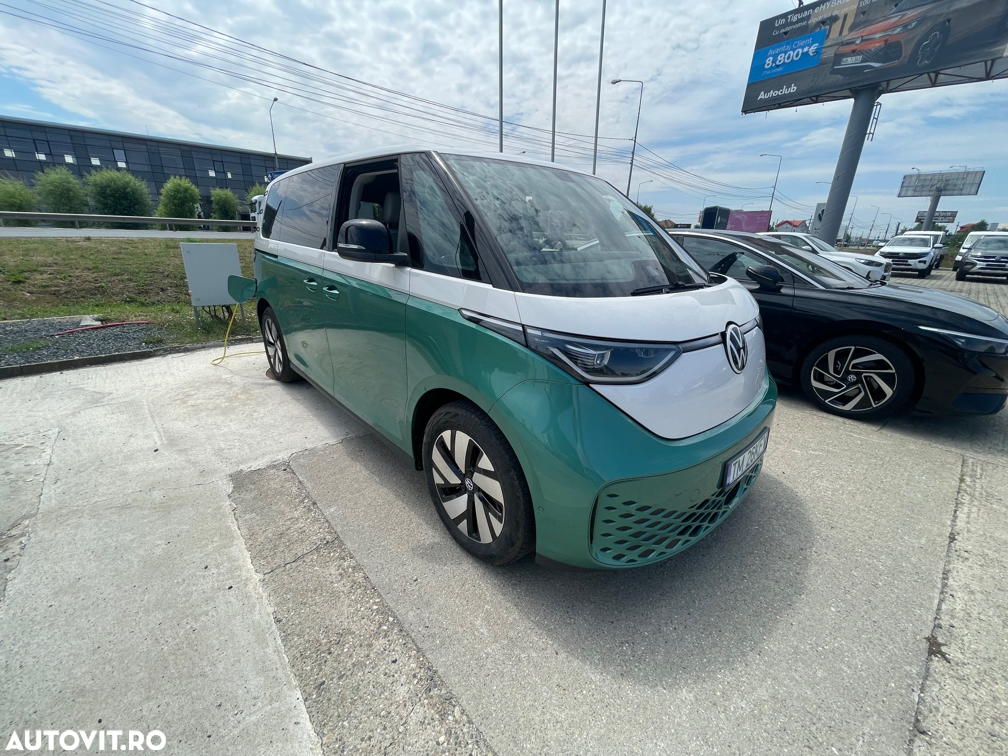 Volkswagen ID. Buzz - 2