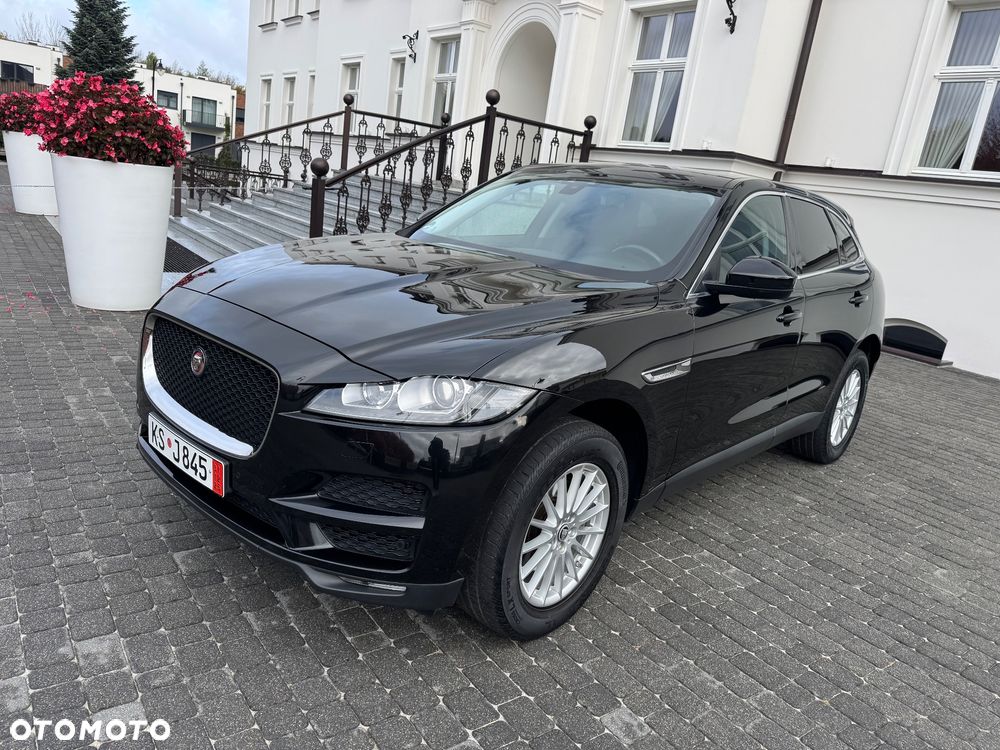 Jaguar F-Pace 20d AWD R-Sport - 16