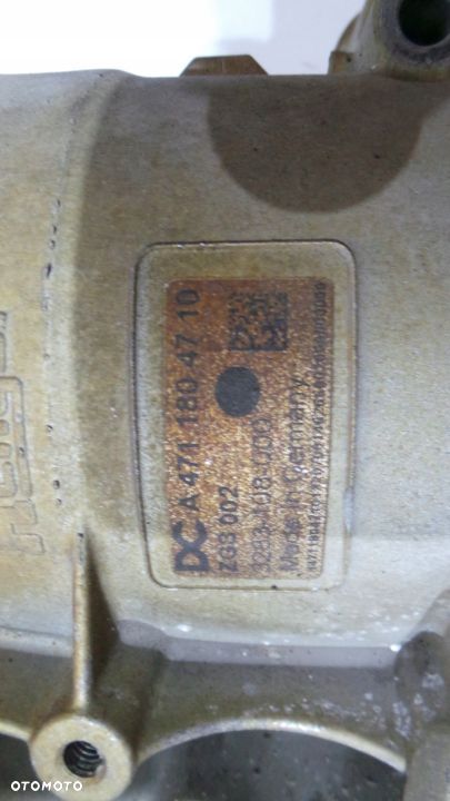 OBUDOWA MODUŁ FILTRU OLEJU ACTROS MP4 OM471 A4711804710 - 2