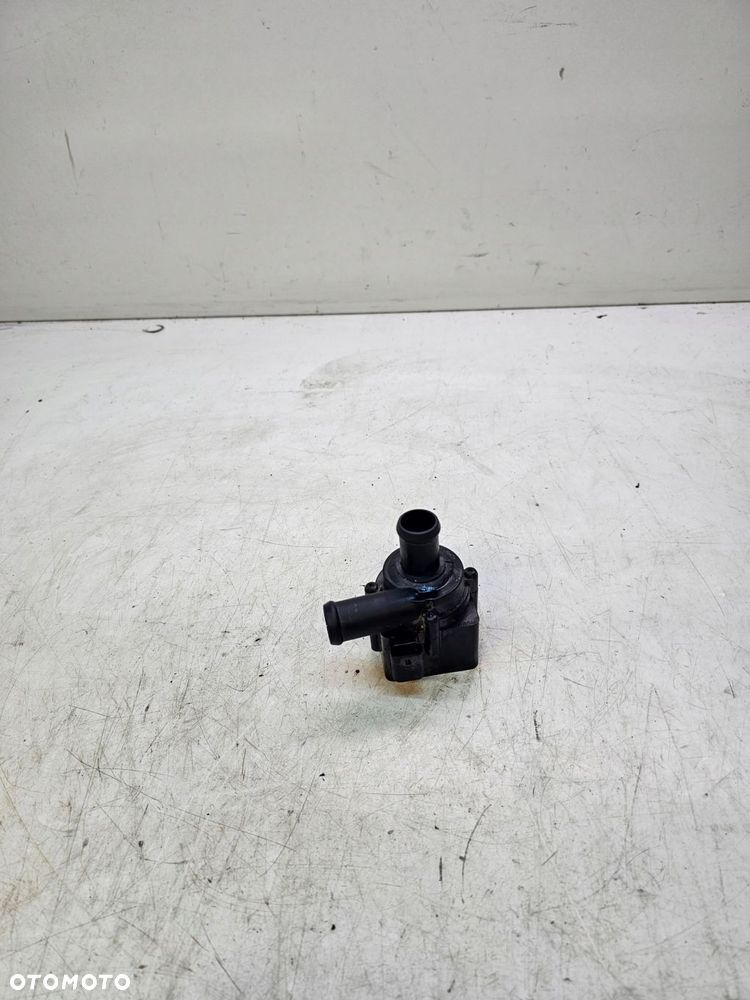 DODATKOWA POMPA WODY AUDI A4 A5 A6 A7 059121012A - 1