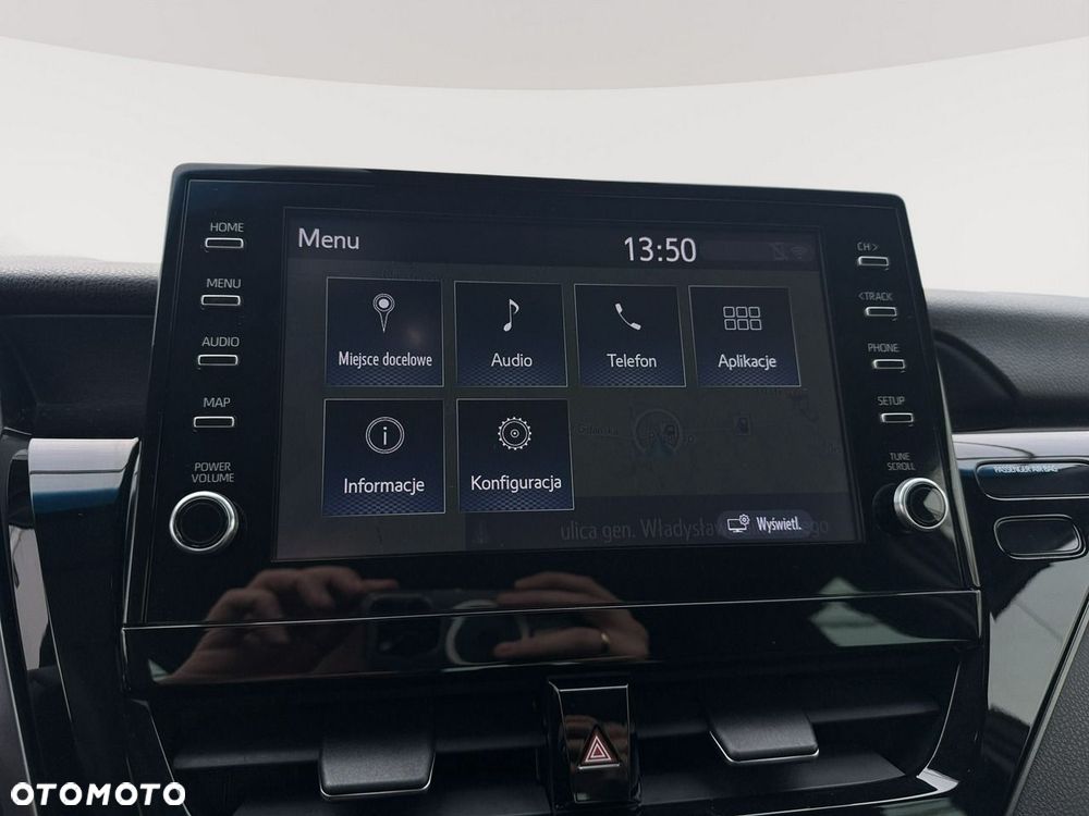 Toyota Camry - 20