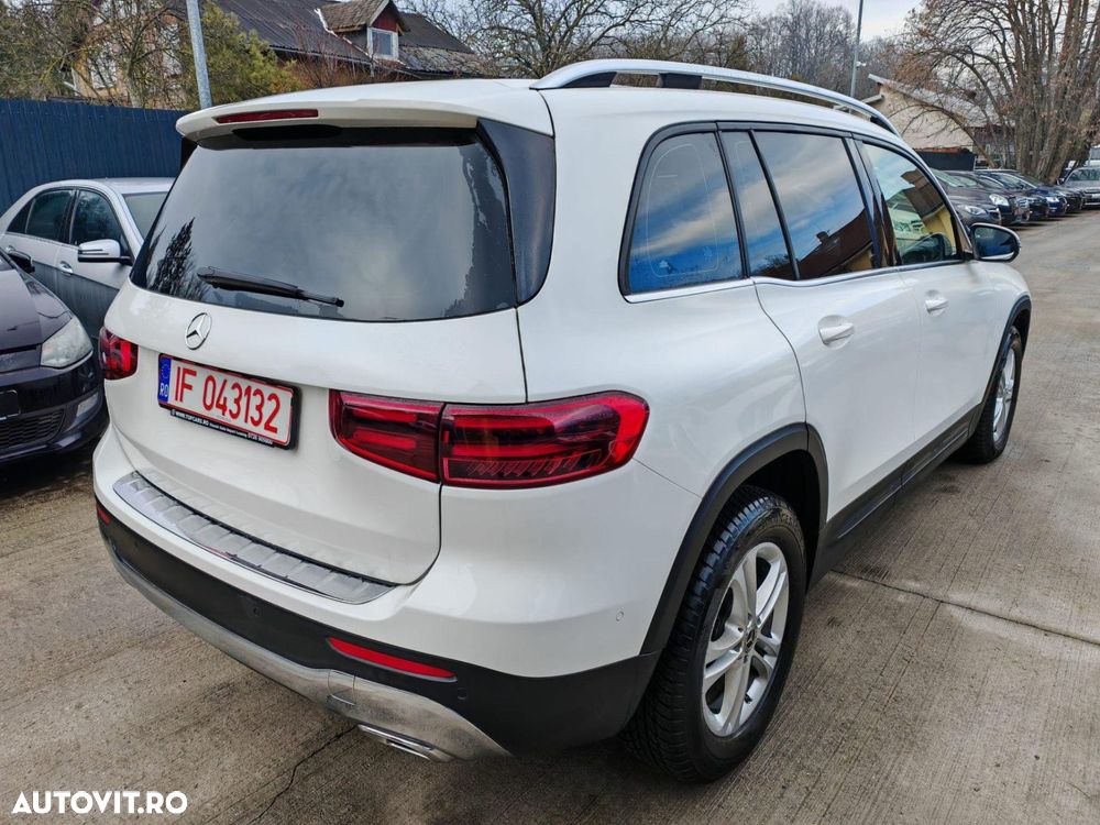 Mercedes-Benz GLB - 4