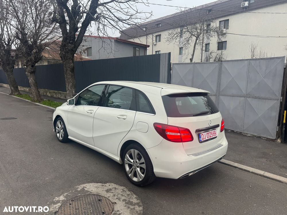 Mercedes-Benz B 180 BlueEFFICIENCY Edition Style - 3