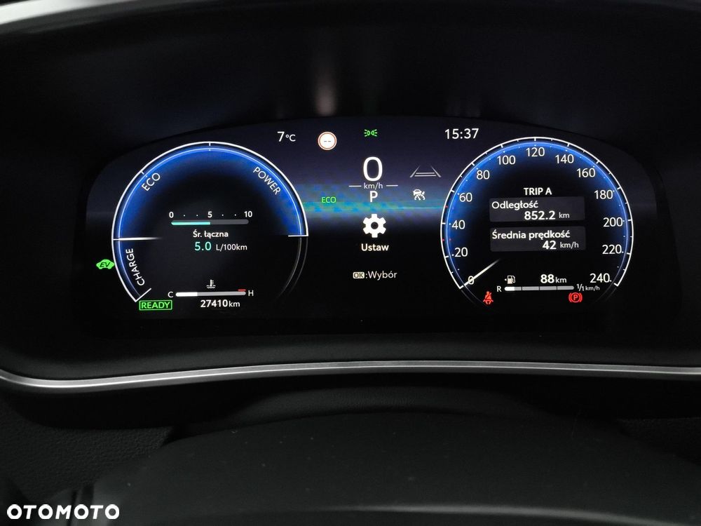 Toyota Corolla 1.8 Hybrid Style - 17