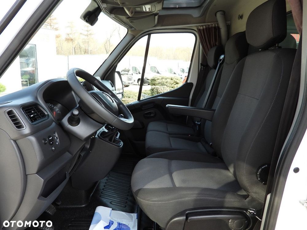 Renault MASTER PLANDEKA 10 PALET WEBASTO TEMPOMAT LEDY KLIMATYZACJA  165KM - 26