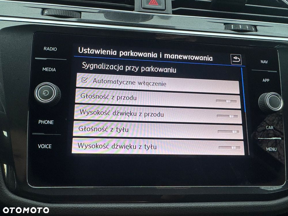 Volkswagen Tiguan 2.0 TDI SCR DSG IQ.DRIVE - 32