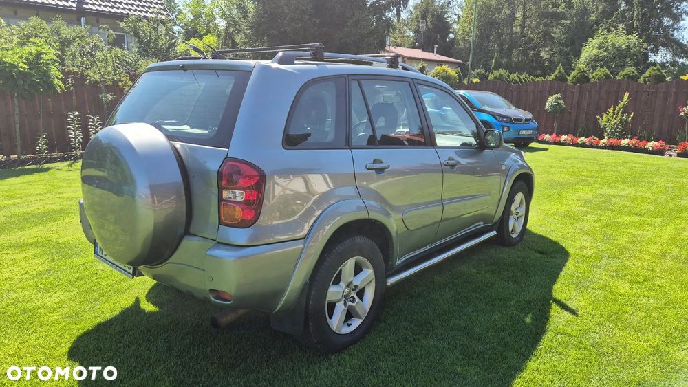 Toyota RAV4 2.0 D-4D Sol - 6
