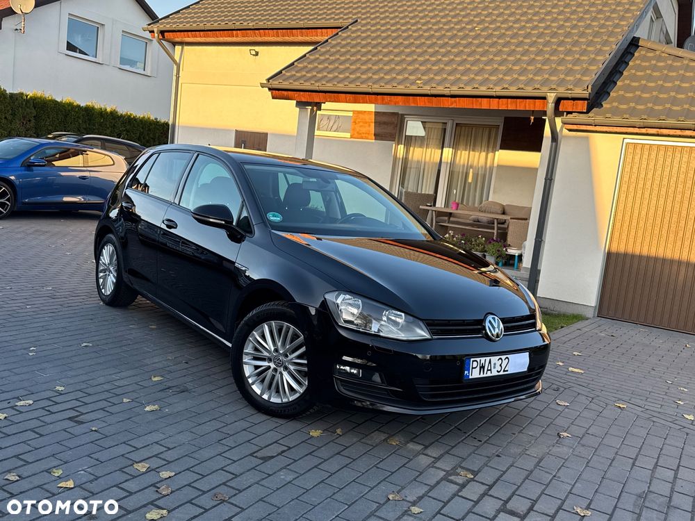 Volkswagen Golf 2.0 TDI BlueMotion Technology Cup - 4