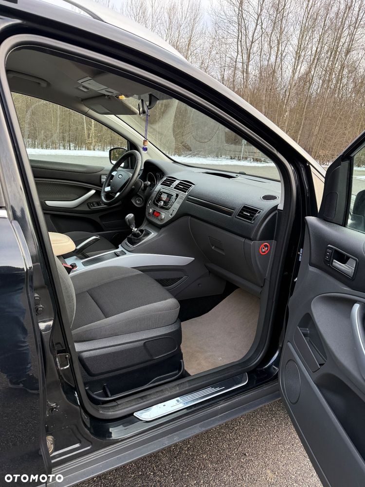 Ford Kuga 2.0 TDCi Titanium FWD - 20