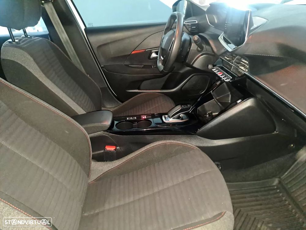 Peugeot e-208 Active - 24