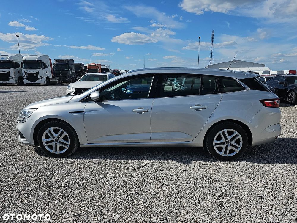 Renault Megane 1.5 Blue dCi Business - 8
