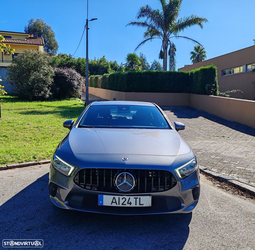 Mercedes-Benz A 250 e Style Plus - 2