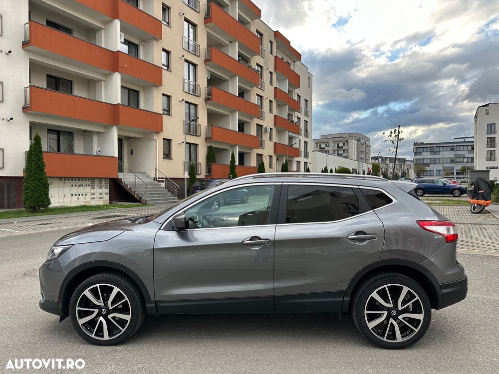 Nissan Qashqai 1.6L dCi Start/Stop 4X4-i Tekna - 10