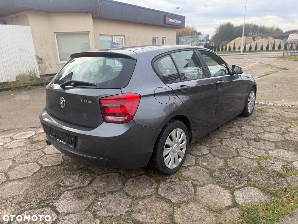 BMW Seria 1 116d EfficientDynamics - 4