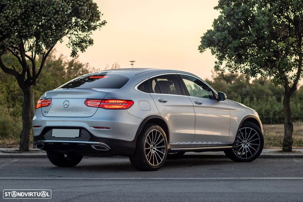 Mercedes-Benz GLC 220 d 4Matic 9G-TRONIC AMG Line - 5