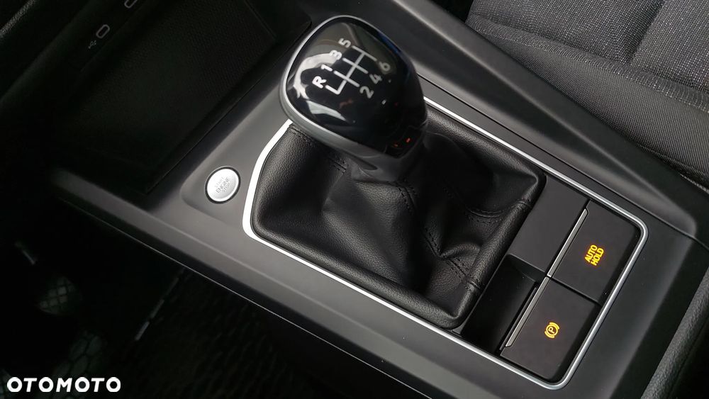 Volkswagen Golf VIII 1.5 TSI EVO Life - 36