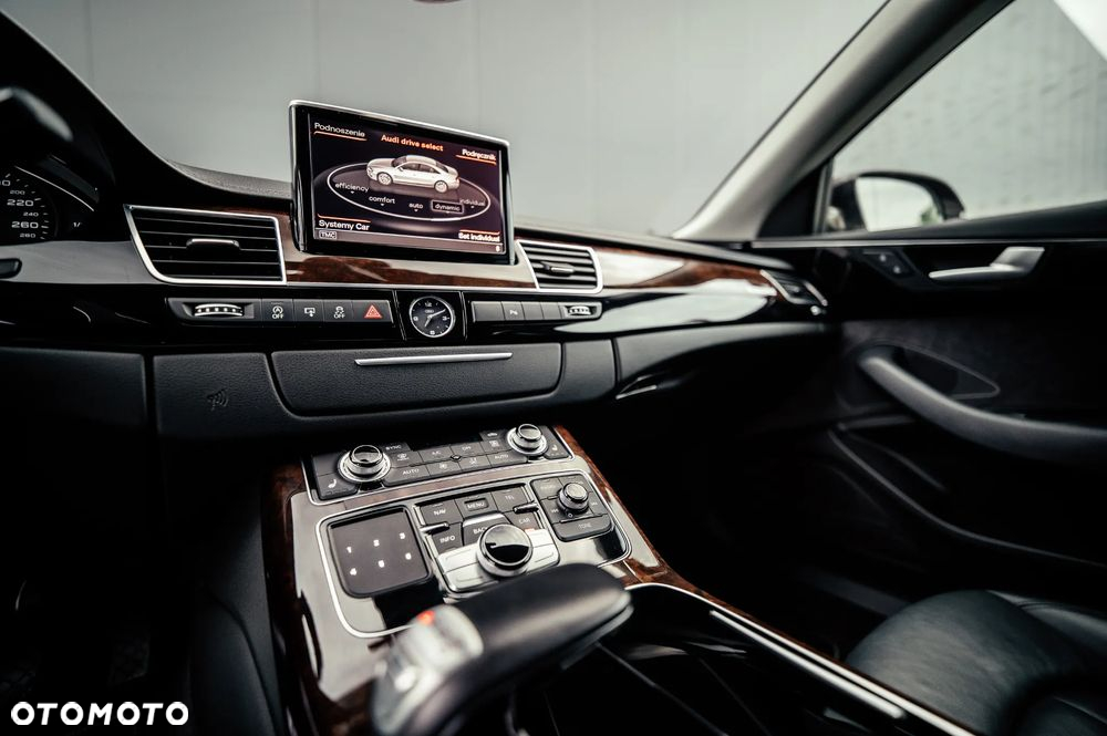 Audi A8 4.0 TFSI Quattro - 25