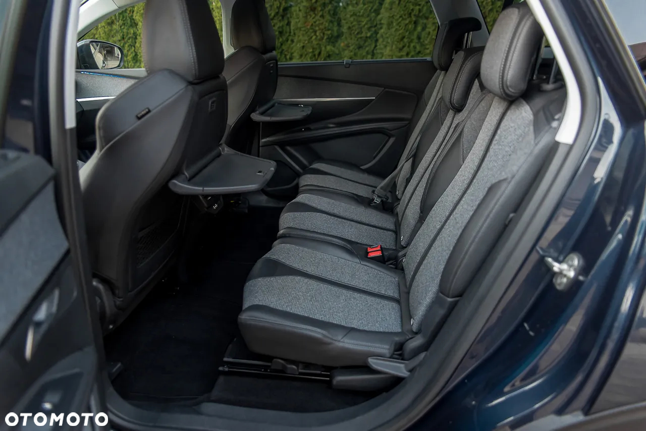 Peugeot 5008 1.2 PureTech Allure Pack S&S - 31